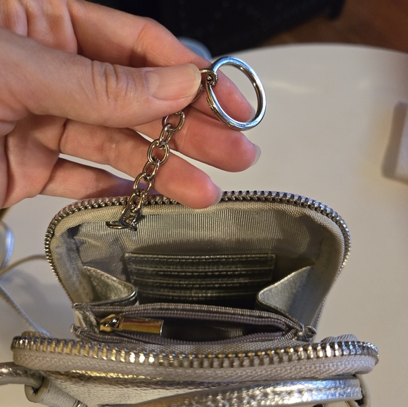 United Arrows (ユナイテッド アローズ) multi use leather phone carrying case,shoulder strap - Picture 9 of 10